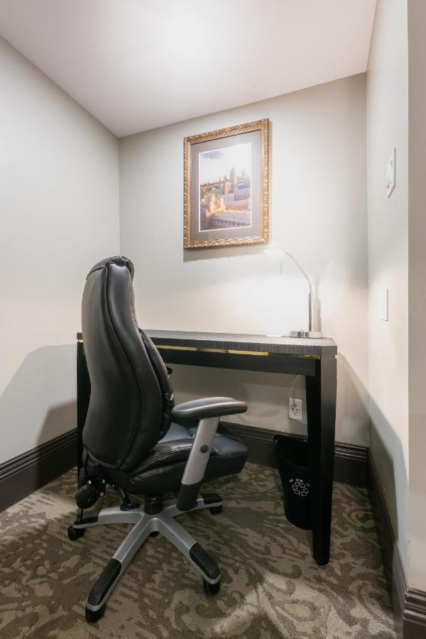 Hotel Clarendon Quebec City Ngoại thất bức ảnh